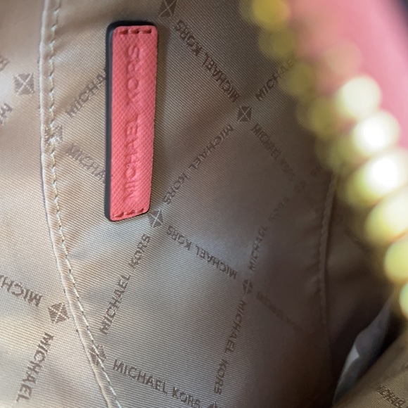 Michael Kors Jet Set Travel XL Zip Clutch-Wristlet - Picture 7 of 16